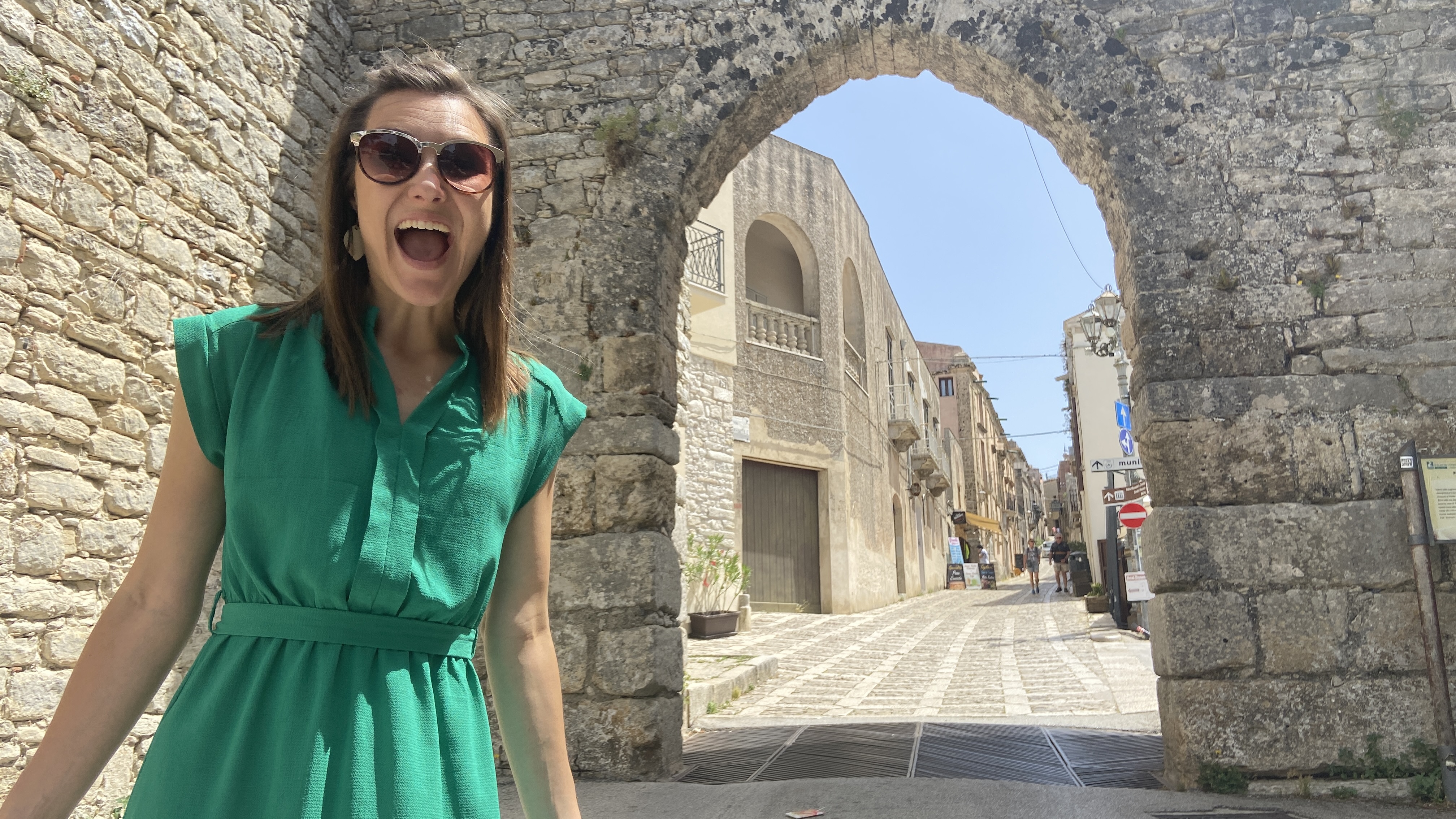 erice porta trapani Jana Aplin with aplins in the alps