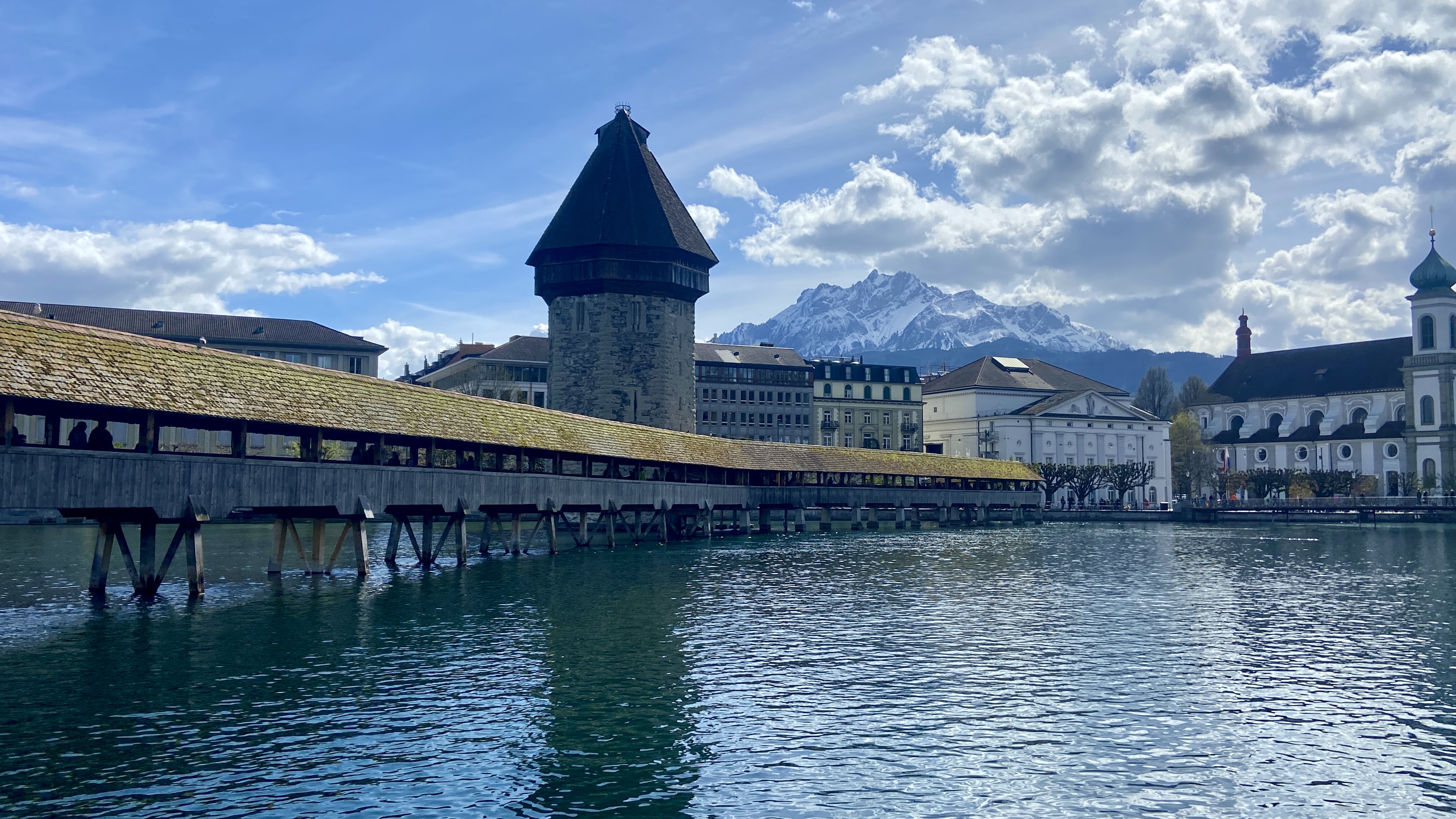 lucerne switzerland chapel bridge