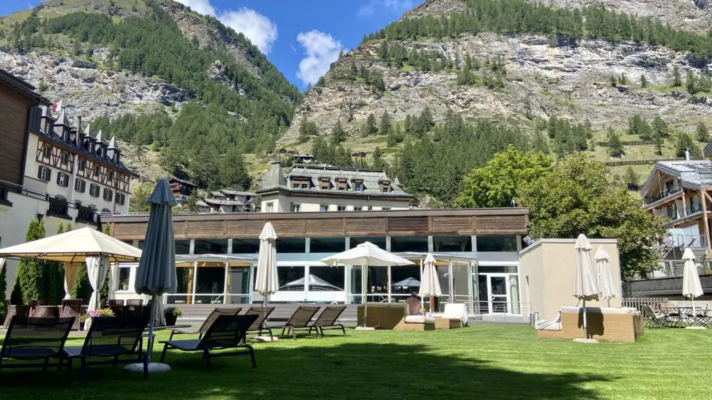 garden and spa in mont cervin palace 5 star hotel in zermatt switzerland