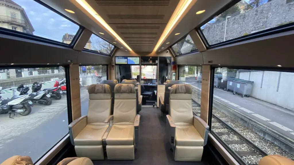 goldenpass express prestige class seats and carriage