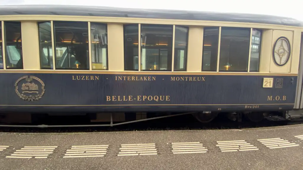 goldenpass express belle epoch between montreux and zweisimmen