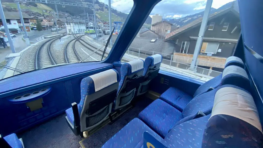 8 seats in the vip section of the goldenpass panorama train