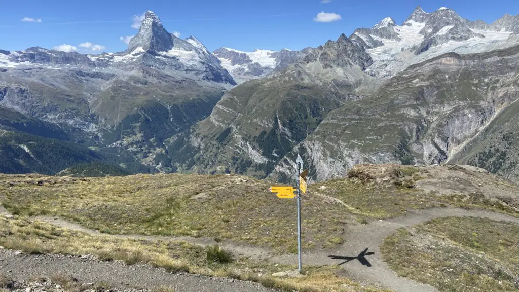 trail sign from ritzengrat to blauherd with matterhorn mountain views