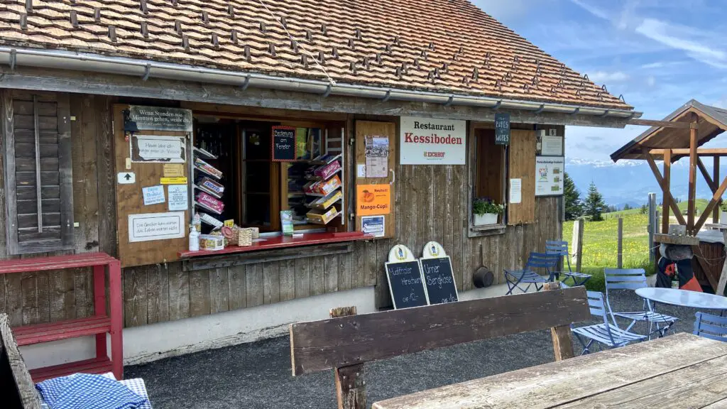 restaurant kessiboden on the rigi classic hike