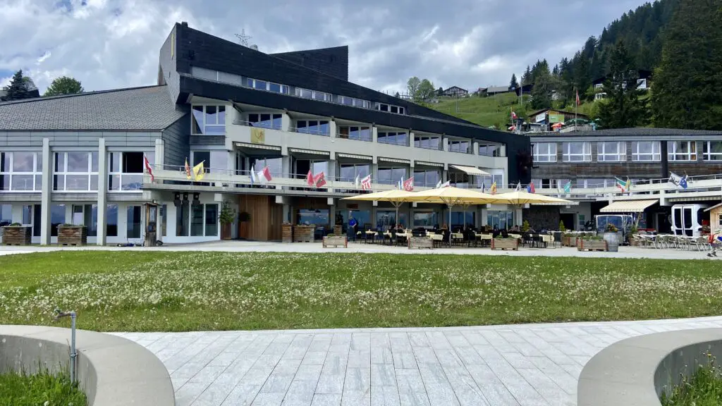 front of rigi kaltbad hotel