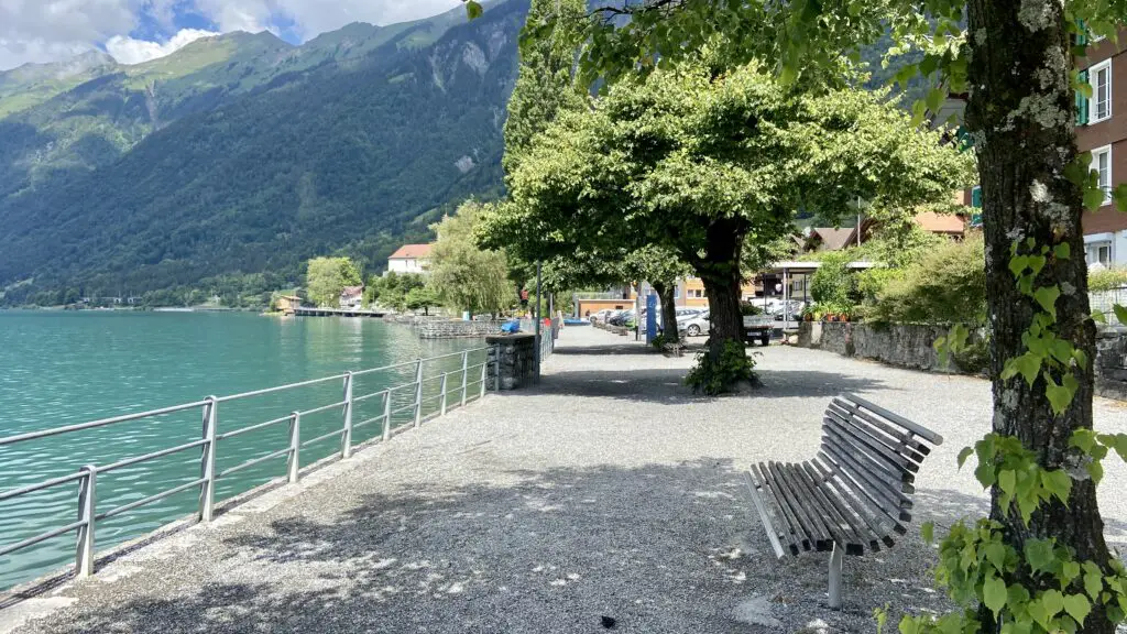 cobblestone path on lake brienz seepromenade