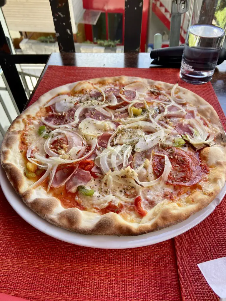 surprise pizza from Binos pizzeria brienz switzerland