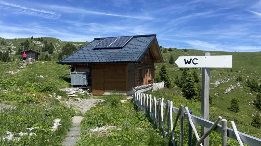 outhouse sign at the lobhornhutte switzerland