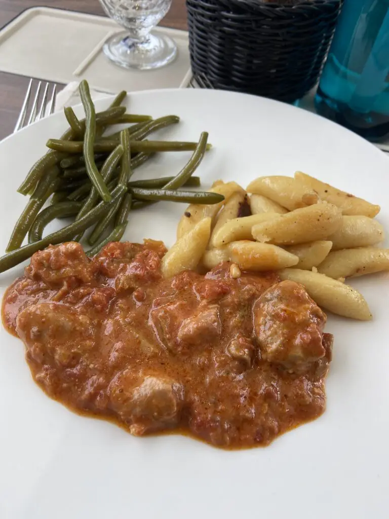 lunch on the glacier express three course meal