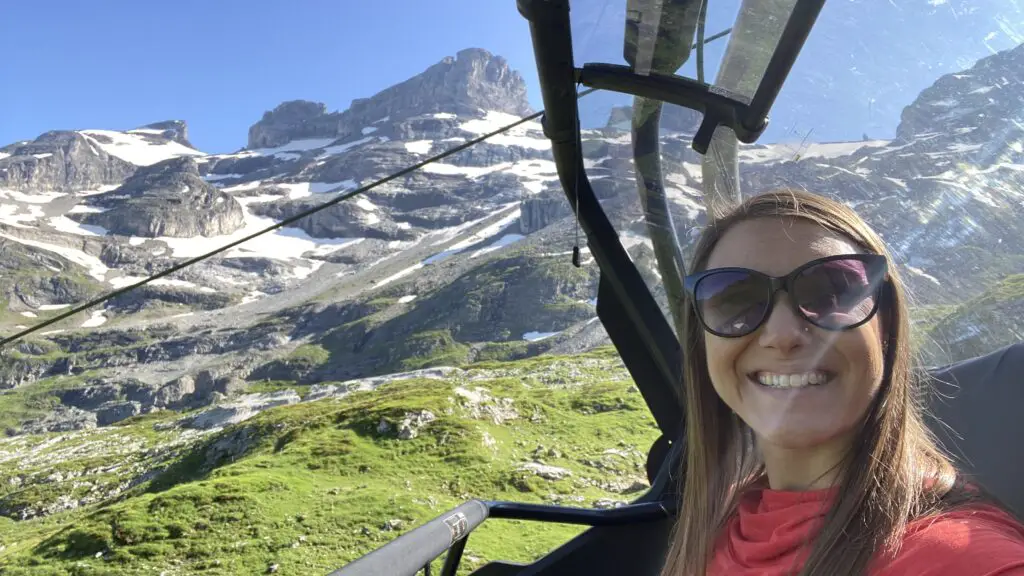 jana riding the chairlift from trubsee to engstlensee