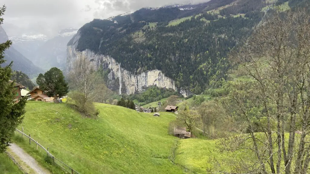 wengernalp railway view of lauterbrunnen