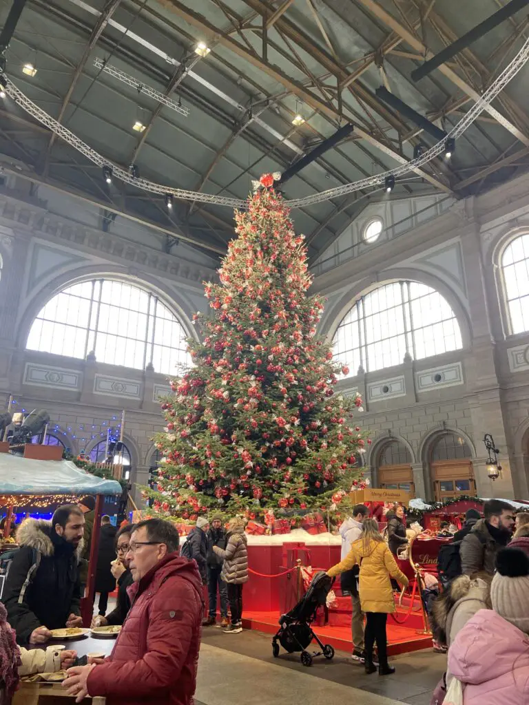 lindt chocolate tree in zurich hauptbahnhof train station