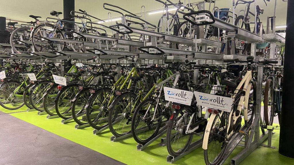 zurich rolls free bike rental