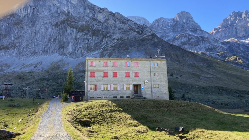 bannalp unterstaffel hotel restaurant