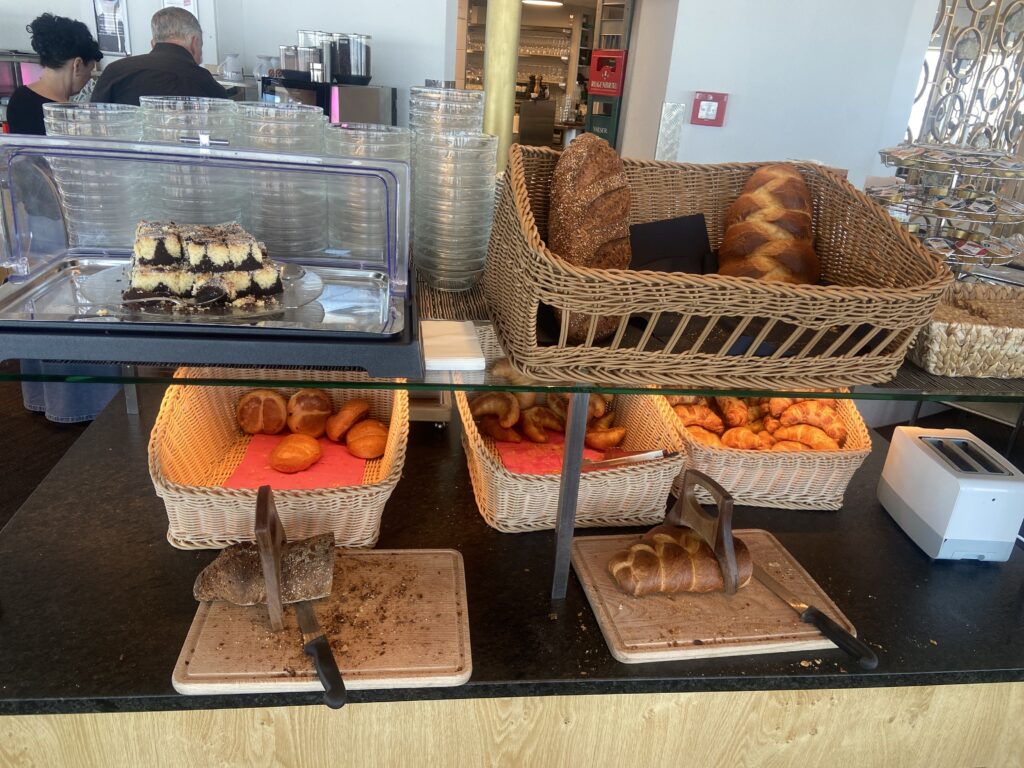 schilthorn brunch buffet bread and cake