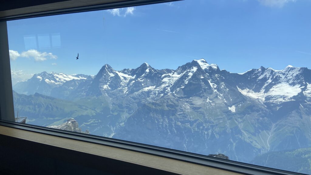 schilthorn windows piz gloria frame
